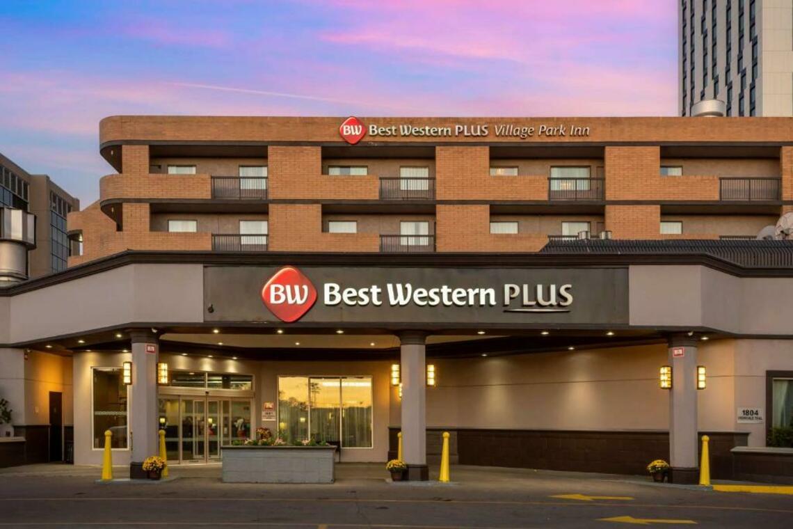 Best Western Plus Village Park Inn