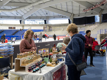 Holiday Market & Skate