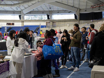 Holiday Market & Skate